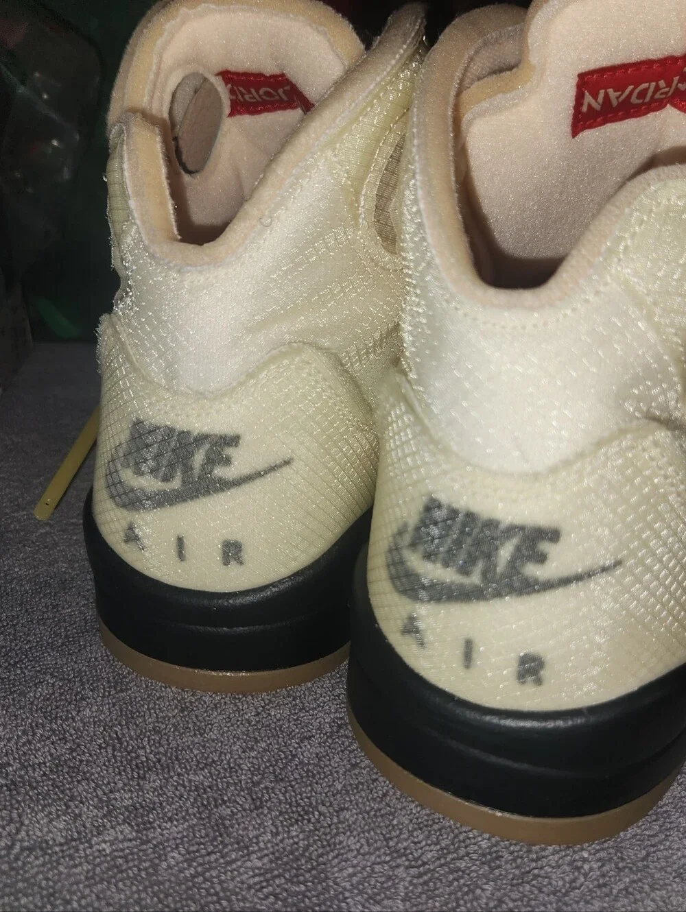 Size 11- Jordan 5 Retro Off-White Sail 